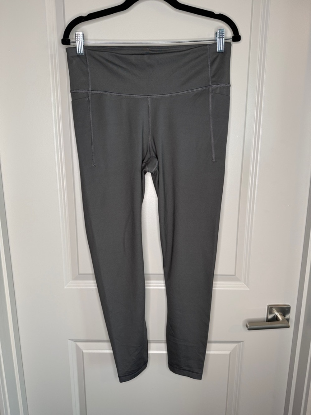 GAP Fit Black Performance Leggings